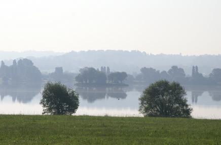 La pêche sur le lac à Pont-l'Evêque