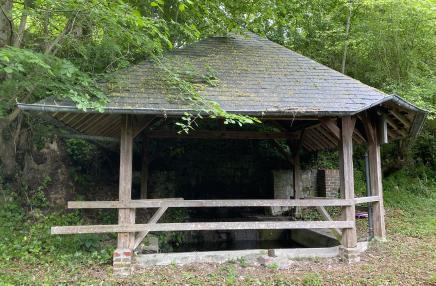 Lavoir de Bonneville-sur-Touques (château)