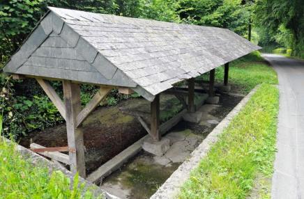 Lavoir du Breuil-en-Auge (lieu-dit Ecorcheville)