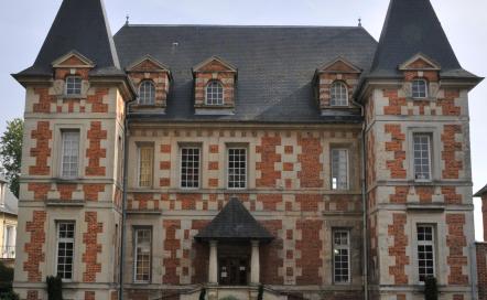 Hôtel de Montpensier à Pont-l'Evêque