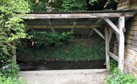 Lavoir du Breuil-en-Auge (centre bourg)