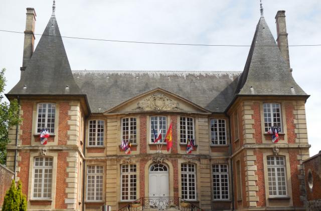 Hôtel de Brilly à Pont-l'Evêque