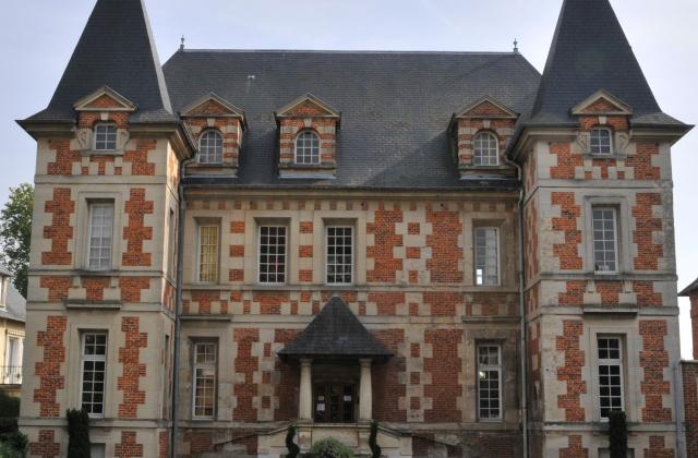 Hôtel de Montpensier à Pont-l'Evêque