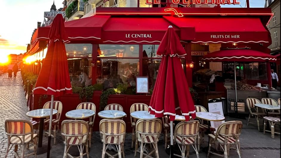 1-Le Central_Façade1©Thetravelbuds - ©Thetravelbuds