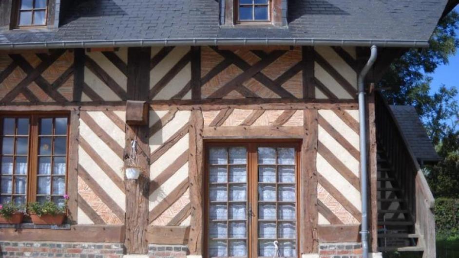 Gîte Les vergers de la Vicomté d'Auge - maison normande - façade en colombage - extérieur - Clarbec - Normandie - Calvados