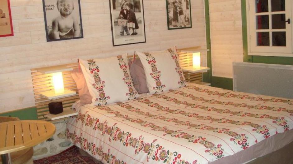 Gîte Le Pré d'Haucourt - intérieur - chambre 2 personnes - lit double - St-Pierre-Azif - Normandie - Calvados