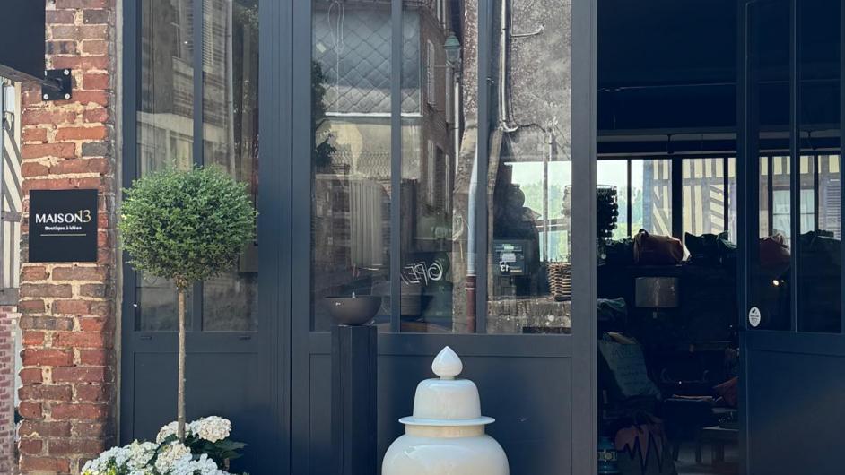 494003485_122104279988850196_1070158005097015323_n - maison 13