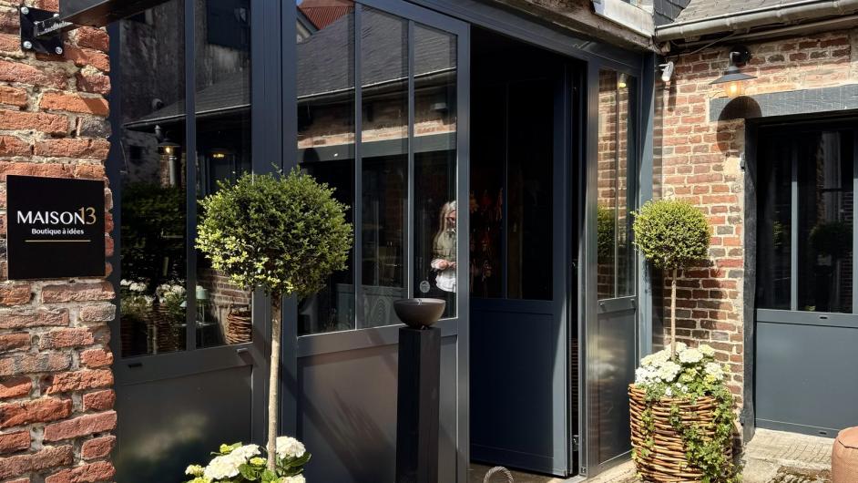 494476737_122104280354850196_3628727161129365856_n - maison 13