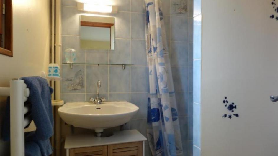 Chambres d'hôtes Les Vergers de la Vicomté d'Auge - salle d'eau - salle de douche - intérieur - chambre - Clarbec - Normandie - Calvados