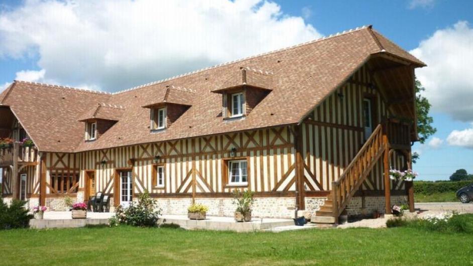 Chambres d'hôtes la Ferme des Hayes - Maison normande - colombage - extérieur - façade - jardin - terrasse - Formentin - Normandie - Calvados 