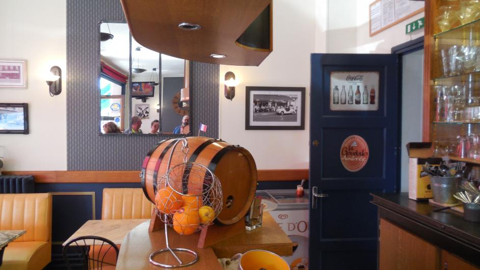 Bar brasserie Le Théâtre - Pont-l'Evêque - Normandie - Calvados 