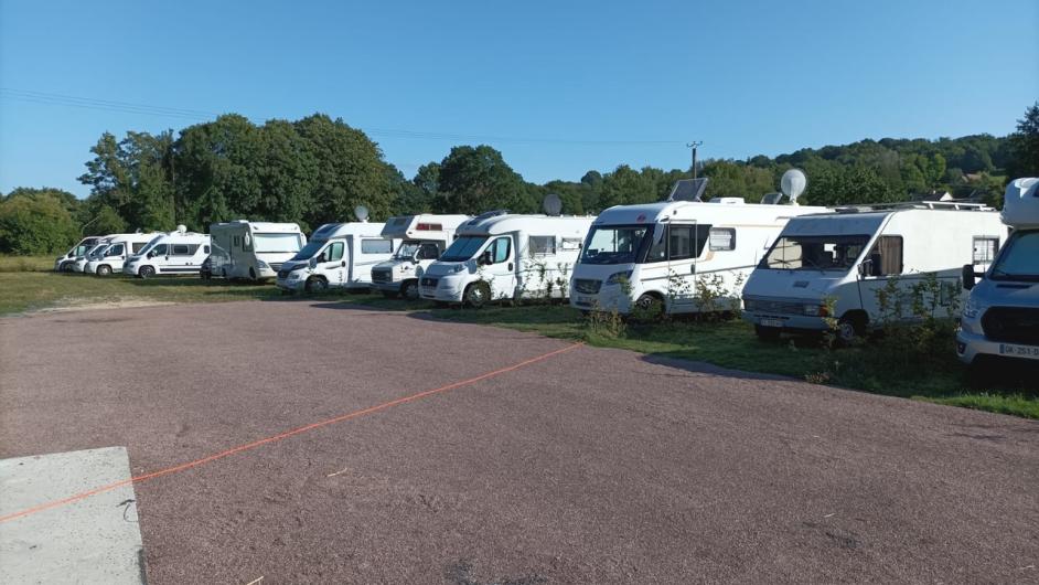 Borne camping car Blangy le Chateau (1) - Commune Blangy-le-Château