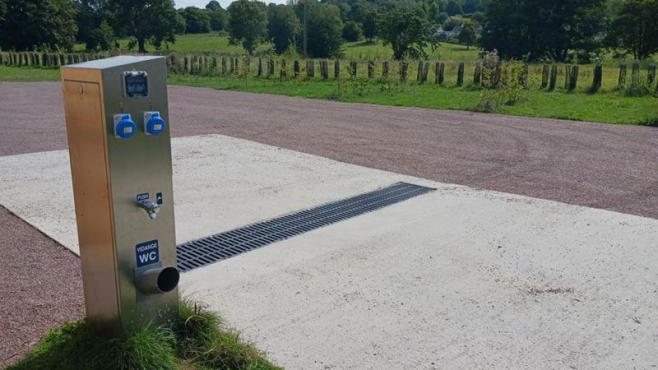 Borne camping car Blangy le Chateau (5) - OT Terre d'Auge