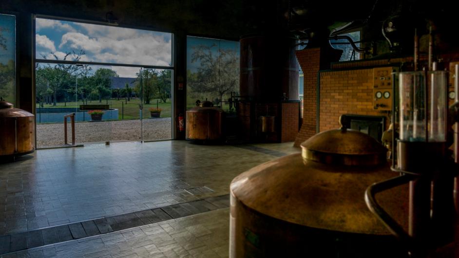 Calvados du Domaine de la Pommeraie, Gonneville-sur-Honfleur, Pays d'Auge, Calvados, Normandie