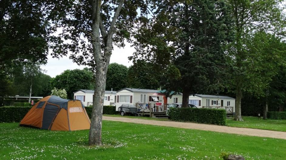Camping de la Vallée à Lisieux emplacements et mobil home 