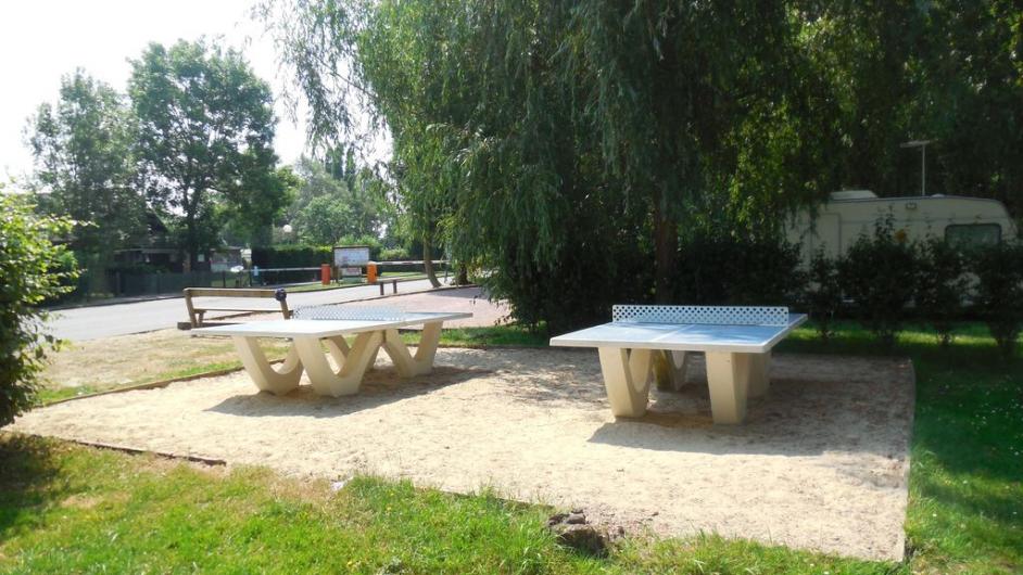 Camping du Lac Terre d'Auge **** - aire de jeux - tables de ping-pong - Pont-l'Evêque - Normandie - Calvados
