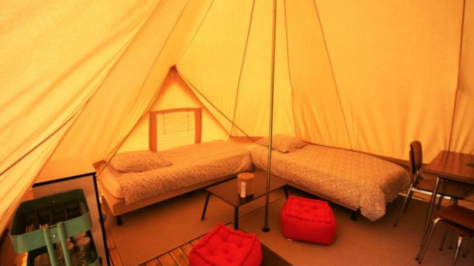 Castel-Camping Le Brévedent **** - hébergement insolite - intérieur - chambre - lits - Le Brévedent - Normandie - Calvados 