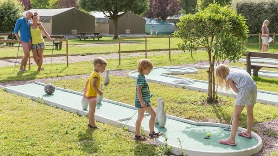Castel-Camping Le Brévedent **** - aire de jeux - mini golf - Le Brévedent - Normandie - Calvados 