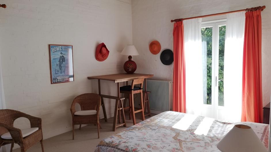 chambre 2 RDC - Mme Céline Tanvez