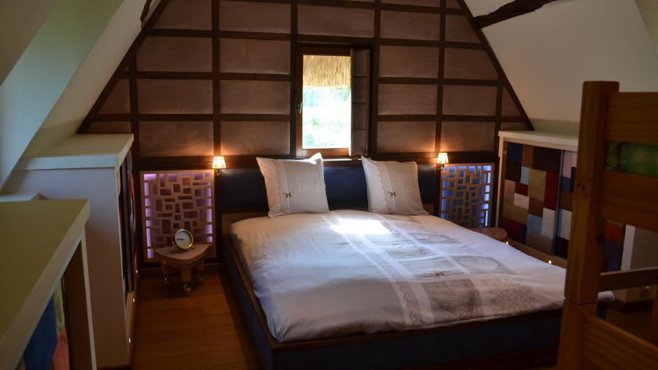 La Chaumière Domaine de la Petitière - intérieur - chambre - lit double - Bonneville-la-Louvet - Calvados - Normandie