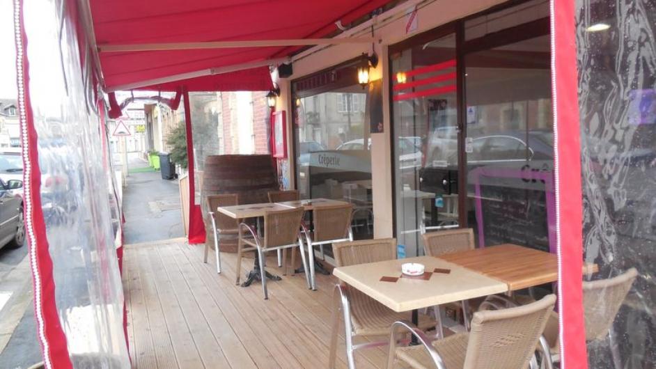 Brasserie Chez Maguy - restauration - terrasse - Pont-l'Evêque - Normandie - Calvados