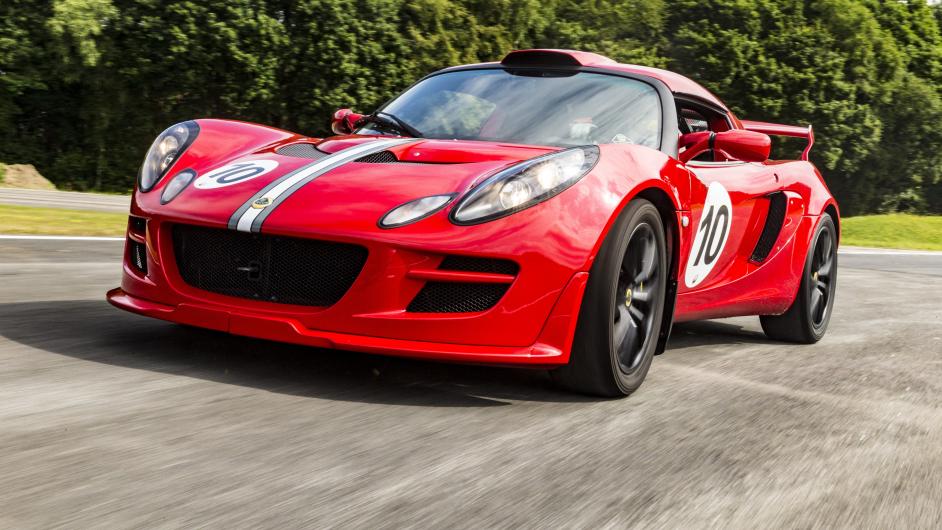 Circuit Automobile EIA - voiture - baptême de vitesse - automobile - circuit - pilotage - Pont-l'Evêque - Normandie 