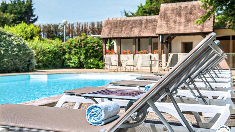 Piscine extérieure - Hôtel Les Jardins de Deauville - Hôtel Les Jardins de Deauville
