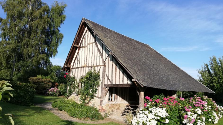 Maison à colombage cottage de Cour La Ville Pays d'Auge Calvados Normandie