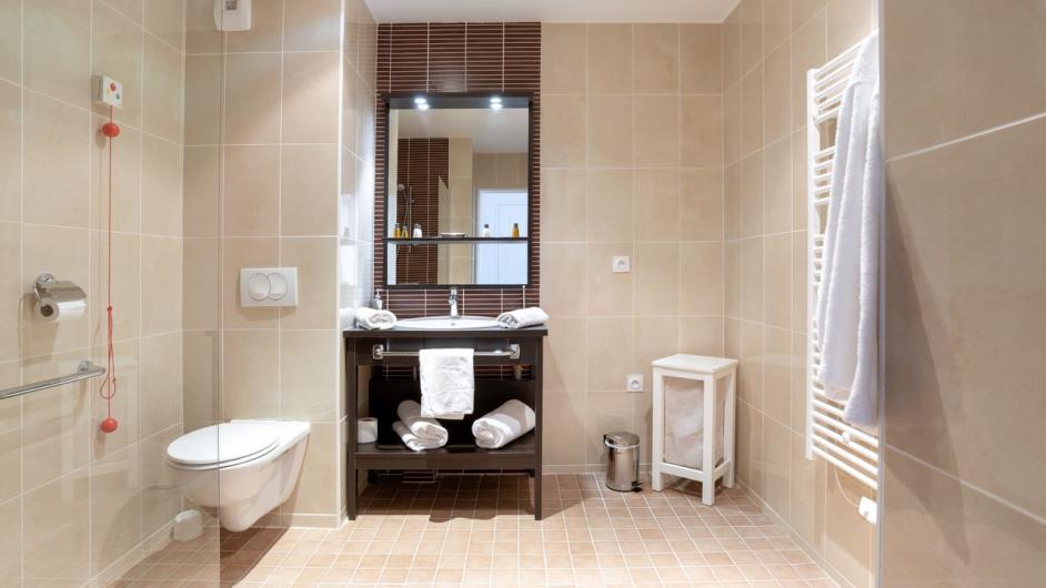 Résidence sénior Villa Beausoleil Deauville - salle de bain - appartement