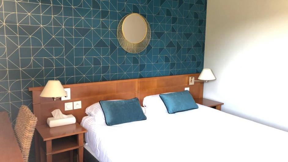 Hôtel Eden Park *** - lit double - chambre - Pont-l'Evêque - Normandie - Calvados