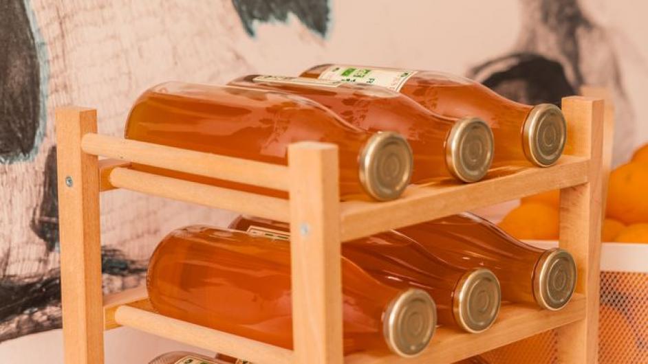 Hôtel Ibis Style Deauville Villers jus de pomme petit-déjeuner