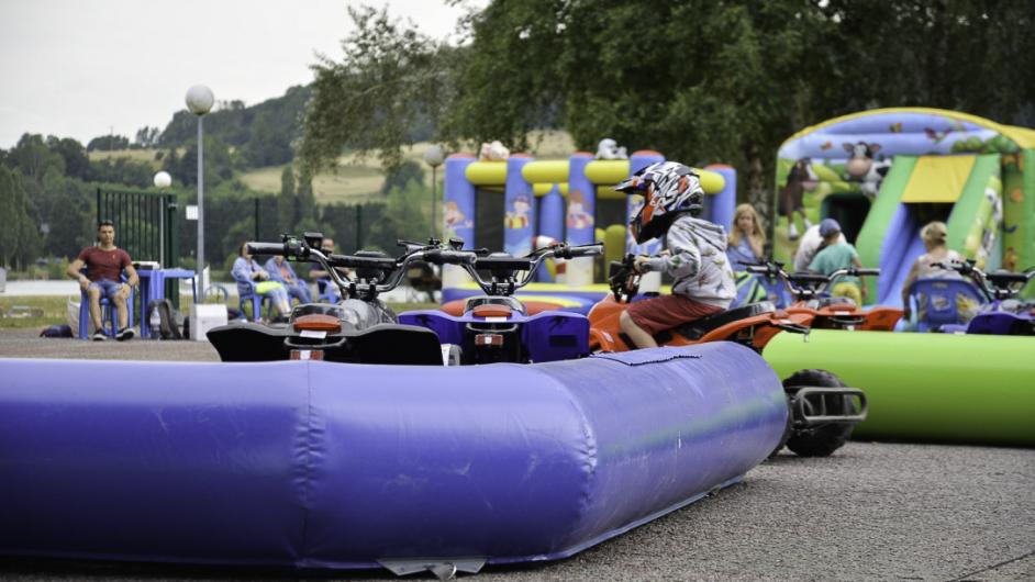 Kid's club - quads éléctriques -  activité - lac de Pont-l'Evêque - Normandie - Calvados