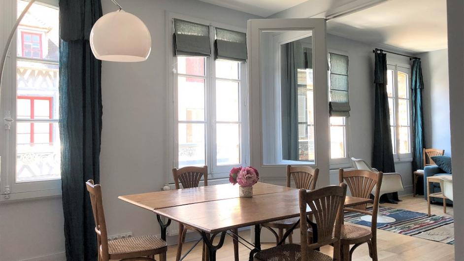 Séjour appartement l'Ange du foyer la Belle Aventure