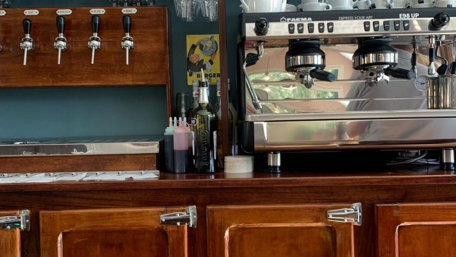 Bar La Cantine des Fanfarons