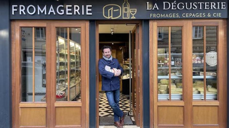 Façade la dgusterie - Pont-l'Evêque