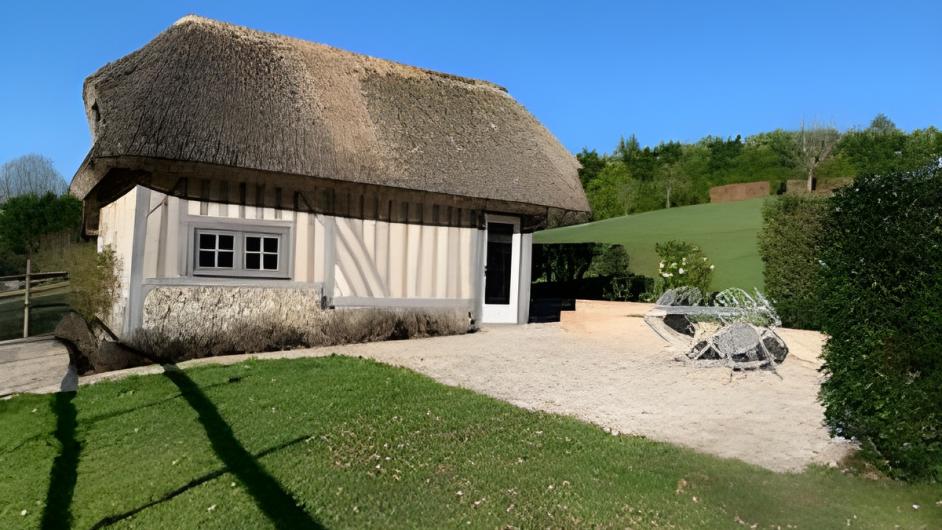 La p'tite chaume Auge Horizon (4) - Mme Guilaine Lemanissier