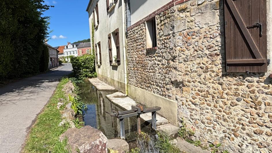 Lavoir de Blangy-le-Château (proche de l'ancien moulin) - Emma Oria