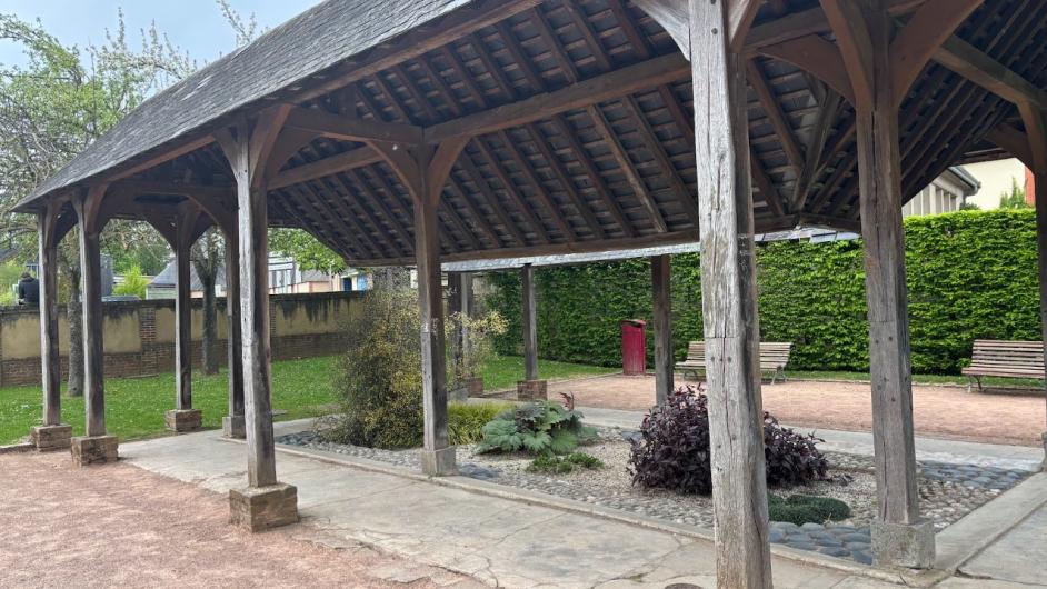 Intérieur du lavoir - Emma Oria