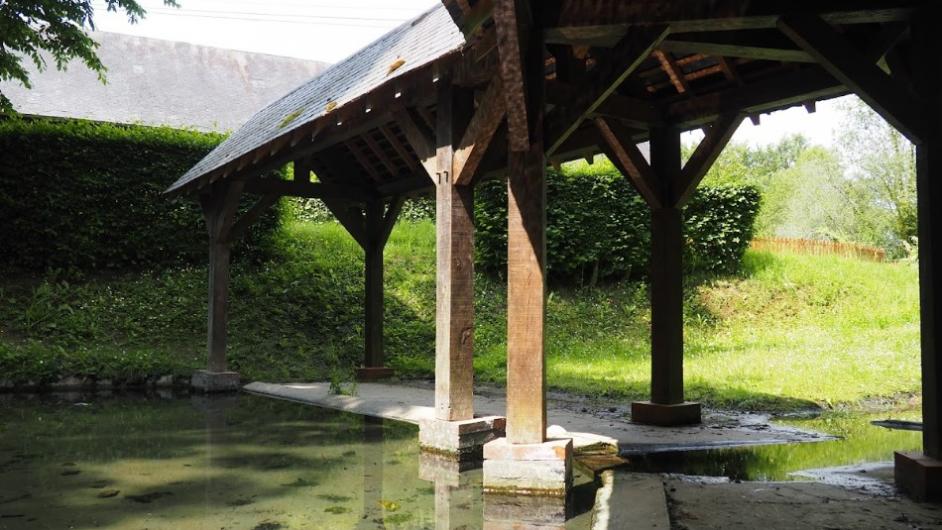 Intérieur du lavoir - Emma Oria