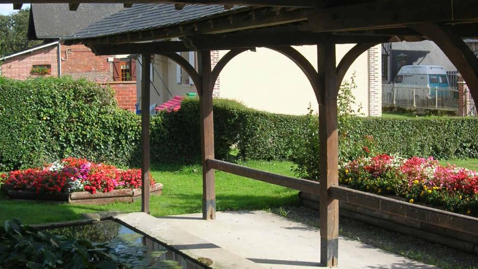 Les rivières, sources & lavoirs - Lavoir de Bonneville-la-Louvet - Normandie - Calvados