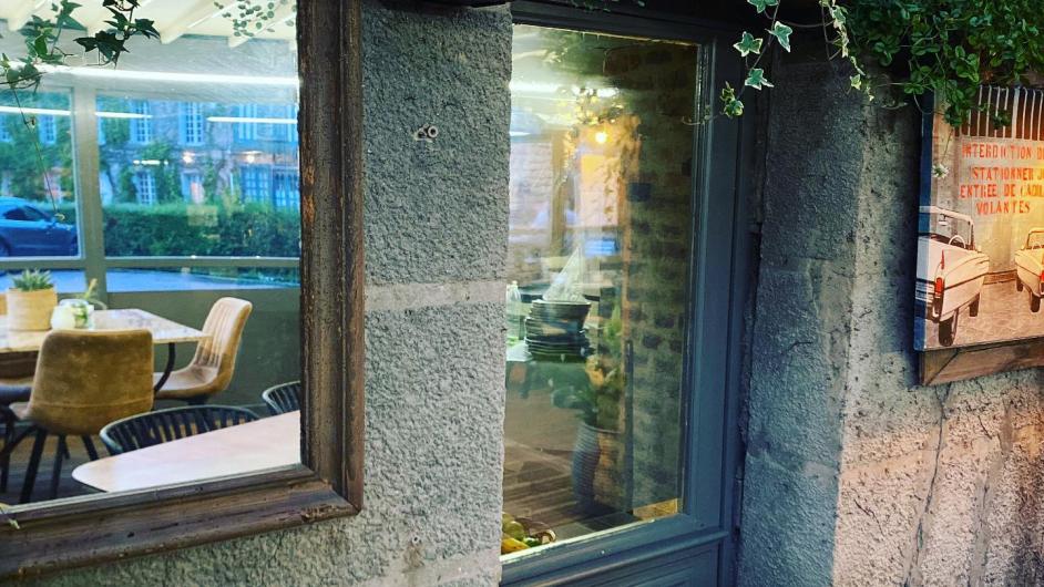 Restaurant Le Café des Arts - façade - Beaumont-en-Auge - Pays d'Auge - Calvados - Normandie