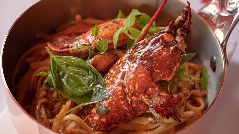 Le Central_Linguines Homard©ilyafoodstories - ©ilyafoodstories