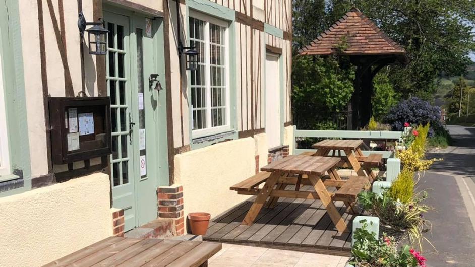 Le Chat Perché Country Pub - Saint-Julien-sur-Calonne - terrasse