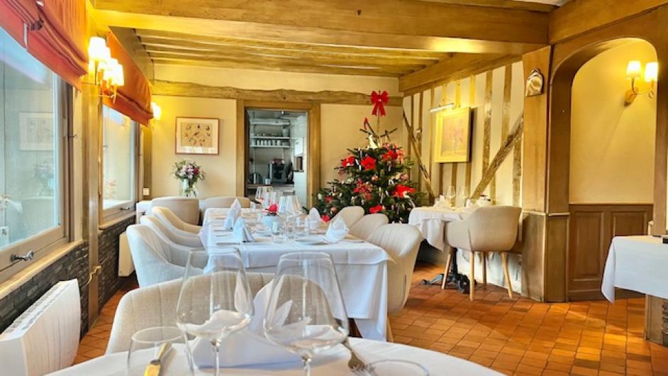 Le Dauphin - salle restaurant gastronomique - le Breuil-en-Auge - Terre d'Auge - Pays d'Auge - Calvados - Normandie