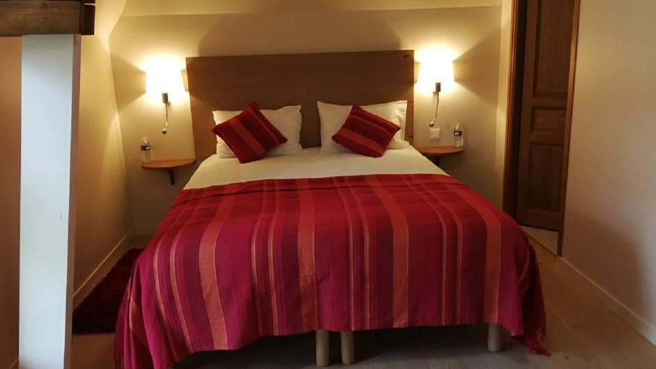 Les chambres de l'Auberge du vieux tour - lit double - intérieur - chambre - Canapville - Normandie - Calvados