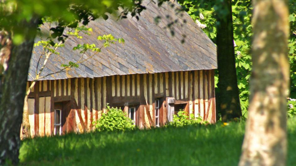 Les maisons à colombages - maison normande - chaumière - Pont-l'Evêque - Pays d'Auge - Normandie - Calvados