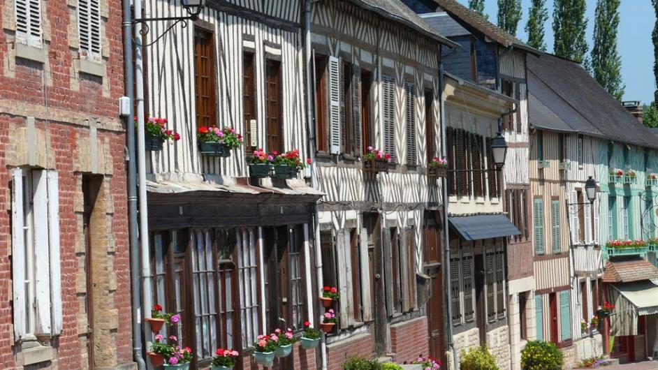 Les maisons à colombages - maison normande - vieux quartier - Pont-l'Evêque - Pays d'Auge - Normandie - Calvados