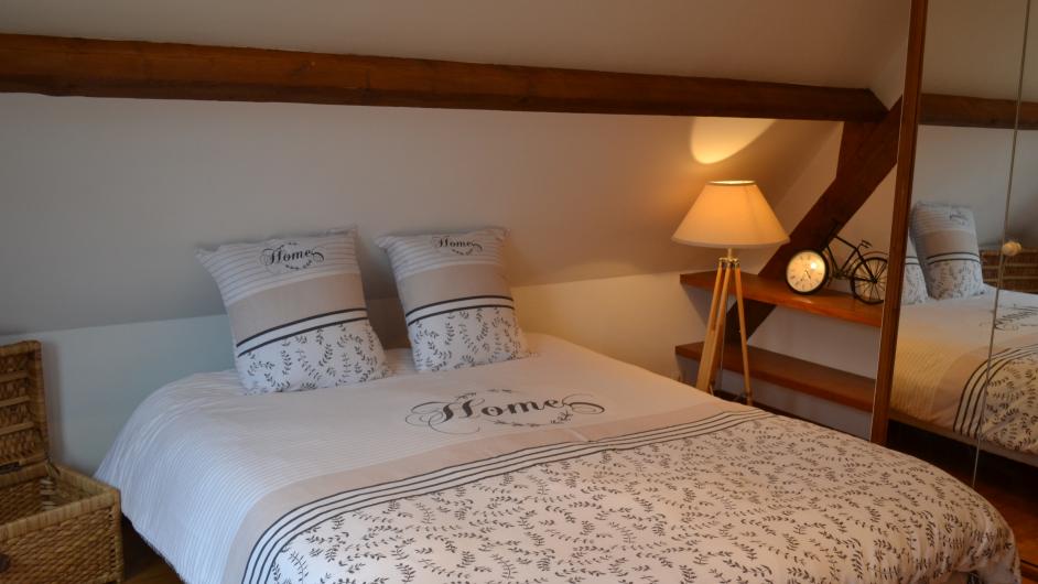 Studio du Domaine de la Petitière - intérieur - chambre - lit double - Bonneville-la-Louvet - Normandie - Calvados 