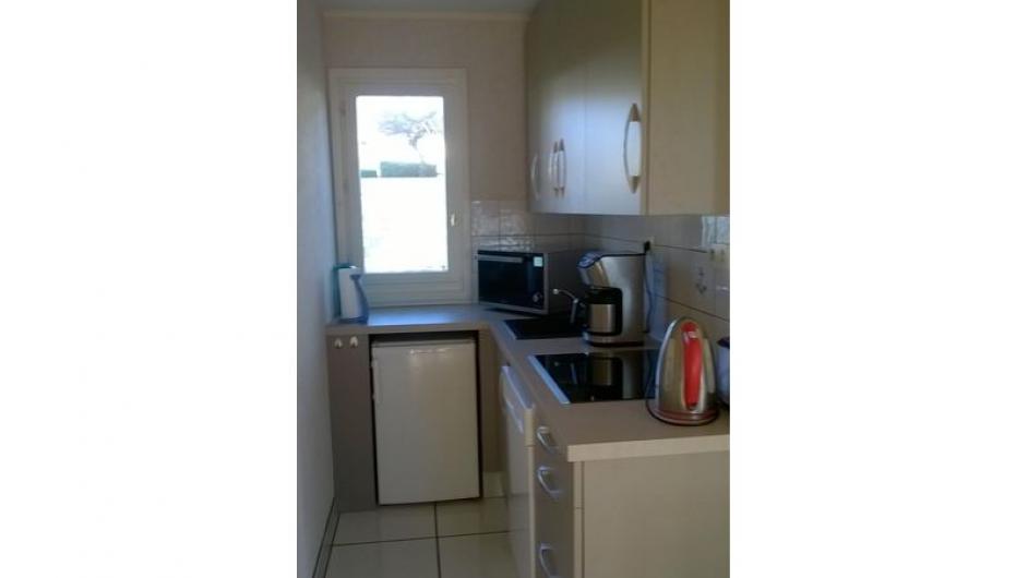 Gîte M. et Mme Bedel Agnès et Yves - cuisine - intérieur - Branville - Normandie - Calvados