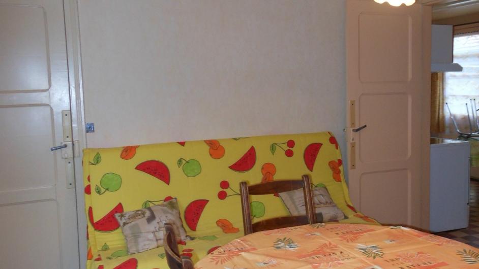 Gîte - M. Vimare - intérieur - salle à manger - canapé - Beaumont-en-Auge - Normandie - Calvados